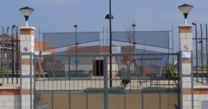 Parques municipales clausurados debido a vientos intensos, 27 de enero de 2025