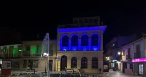 Centro de Día se Viste de Azul en Solidaridad con el Autismo