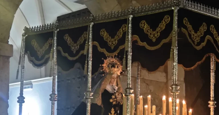 Inicio de la Semana Santa de Miguelturra con la Procesión de «Las Lamparillas»