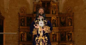 Jesús Nazareno de Medinaceli: Viacrucis en el Interior de la Parroquia por la Lluvia del Jueves Santo
