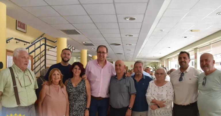 Celebración Especial: Miguelturra Rinde Tributo a sus Mayores en las Ferias y Fiestas