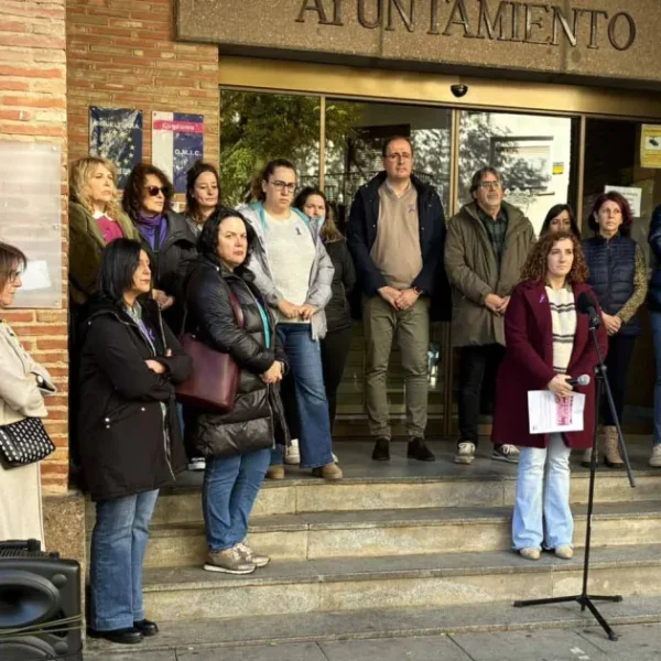 Miguelturra se Une en un Acto Emotivo contra la Violencia de Género