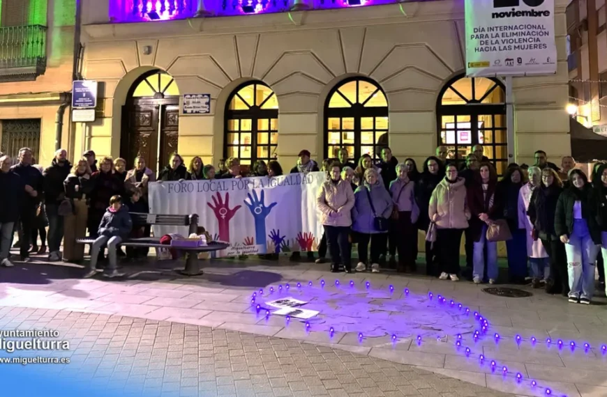 Miguelturra se Une en un Emotivo Homenaje Contra la Violencia de Género en el 25N