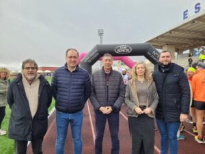 Reconocimiento del Gobierno de Castilla-La Mancha a la Media Maratón Villa de Miguelturra por su impacto y espíritu deportivo