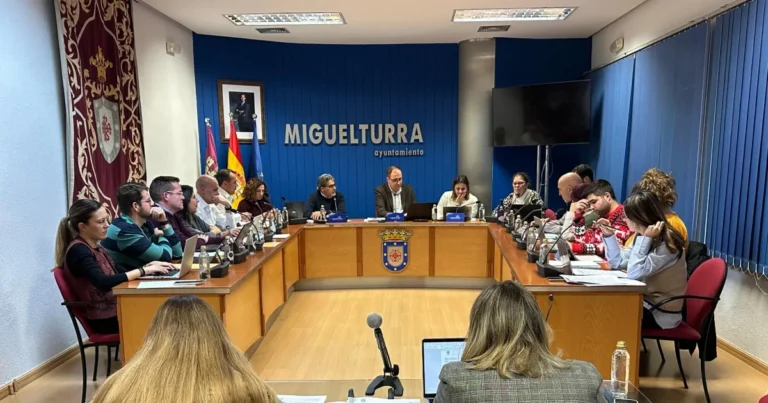 Transmisión del Pleno Extraordinario del 18 de diciembre de 2025 en Línea