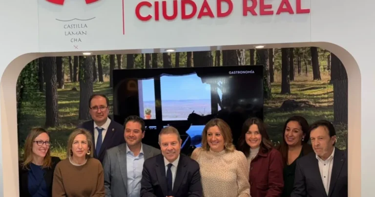 Impulso Turístico: Luis Ramón Mohíno Promueve la Marca ‘Campo de Calatrava’ y el Proyecto Geoparque