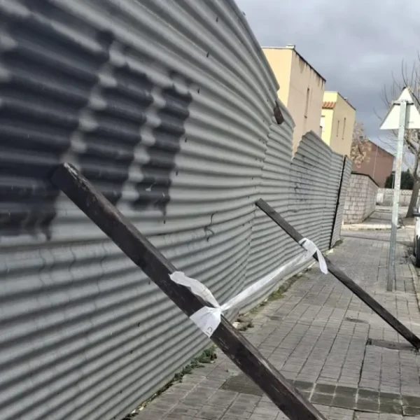 Protección Civil de Miguelturra Evalúa Respuesta al Temporal de Viento y Pide Cooperación Vecinal para el Cuidado de Solares Urbanos