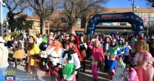 Cientos de Máscaras Inundan Miguelturra en la Tradicional Carrera ‘La Churriega’