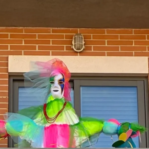 El Ayuntamiento de Miguelturra Celebra la Creatividad con los Balcones Carnavaleros 2026