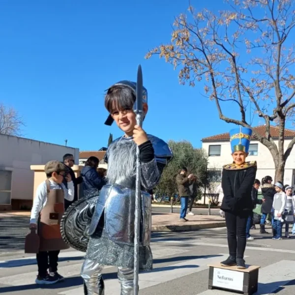 Gran Desfile Artístico del CEIP María Elena Maseras en Miguelturra