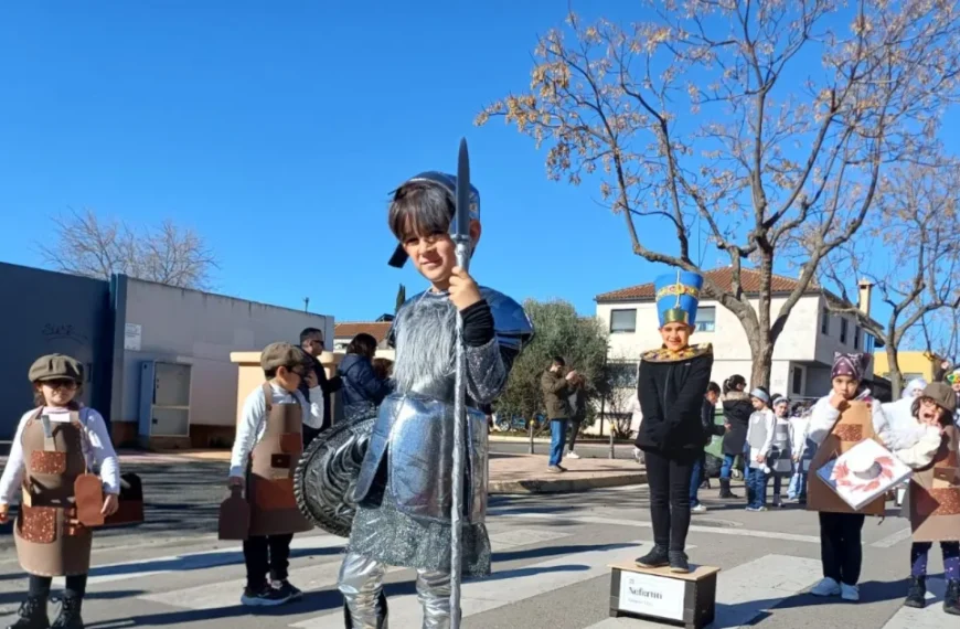 Gran Desfile Artístico del CEIP María Elena Maseras en Miguelturra
