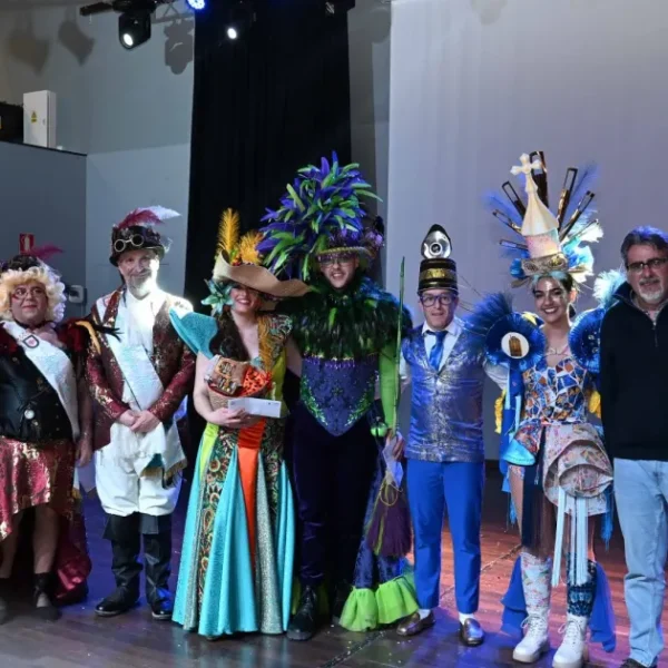 Los Rocheros, El Puntillo y El Mogollón Triunfan en el Concurso de Trajes ‘Museo del Carnaval’