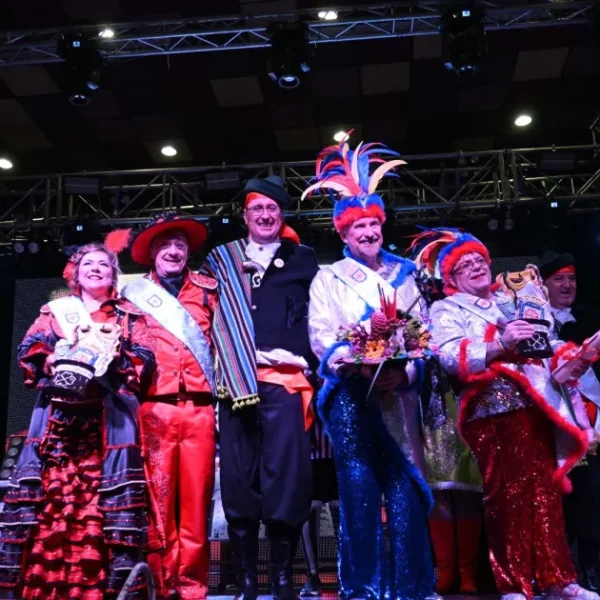 Miguelturra Celebra a sus Nuevas Máscaras Mayores 2026