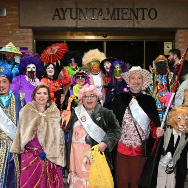 Miguelturra Vive la Euforia del Carnaval con su Gran Concentración de Máscaras Callejeras