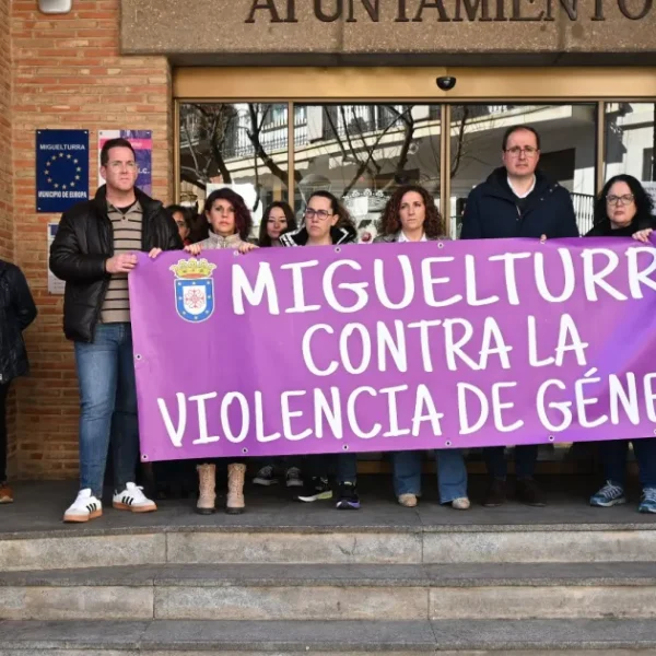 Miguelturra se Une en Silencio contra la Violencia de Género