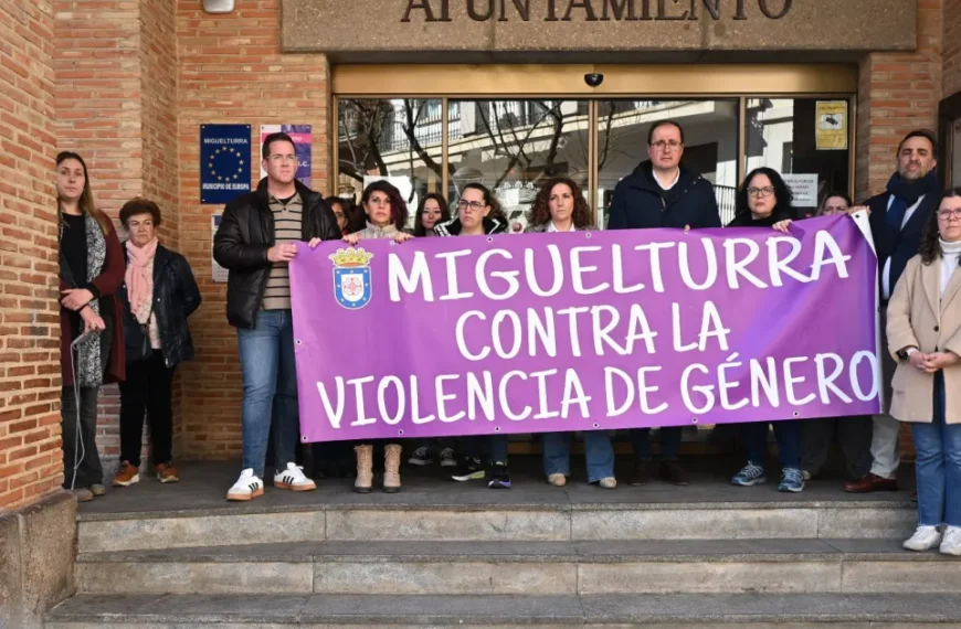 Miguelturra se Une en Silencio contra la Violencia de Género