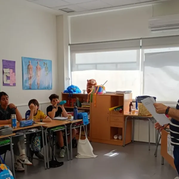 Concienciación Ambiental: El CEIP Elena Maseras Celebra el Día del Árbol