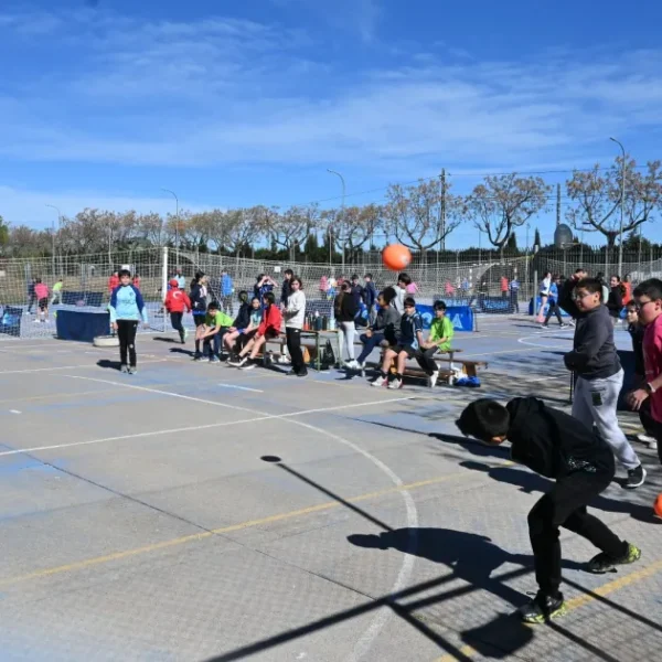 Miguelturra Promueve la Convivencia Escolar con Encuentro Masivo de Dachtball