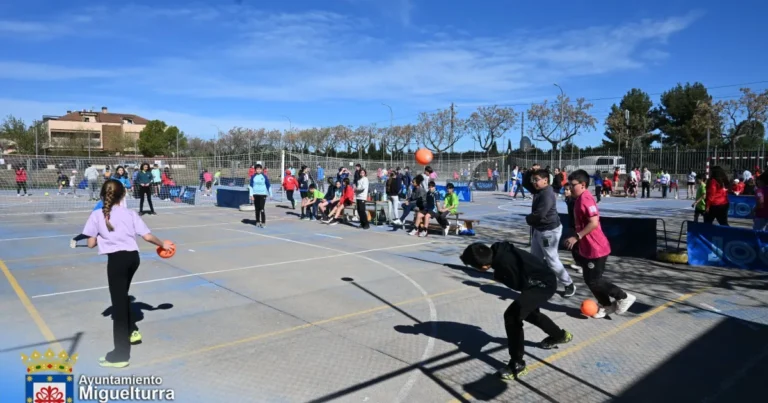 Miguelturra Promueve la Convivencia Escolar con Encuentro Masivo de Dachtball