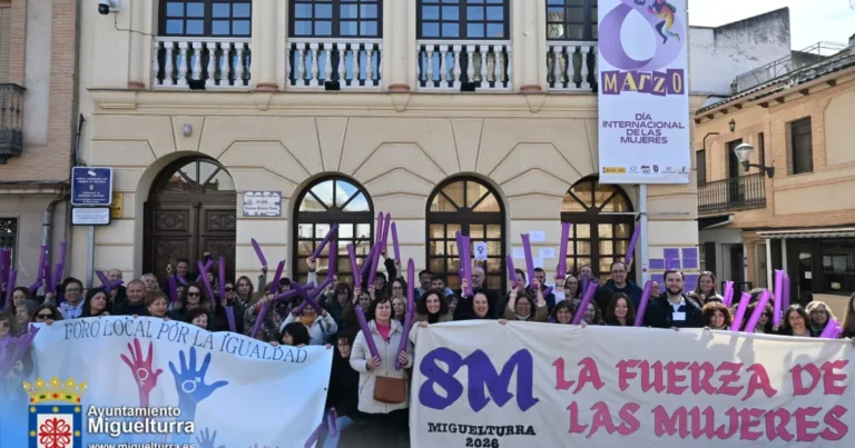 Miguelturra conmemora el Día Internacional de las Mujeres con un acto de unidad y lucha conjunta
