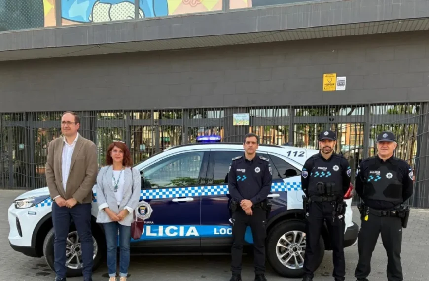 Miguelturra Aumenta la Seguridad con Nuevo Vehículo Híbrido para la Policía Local
