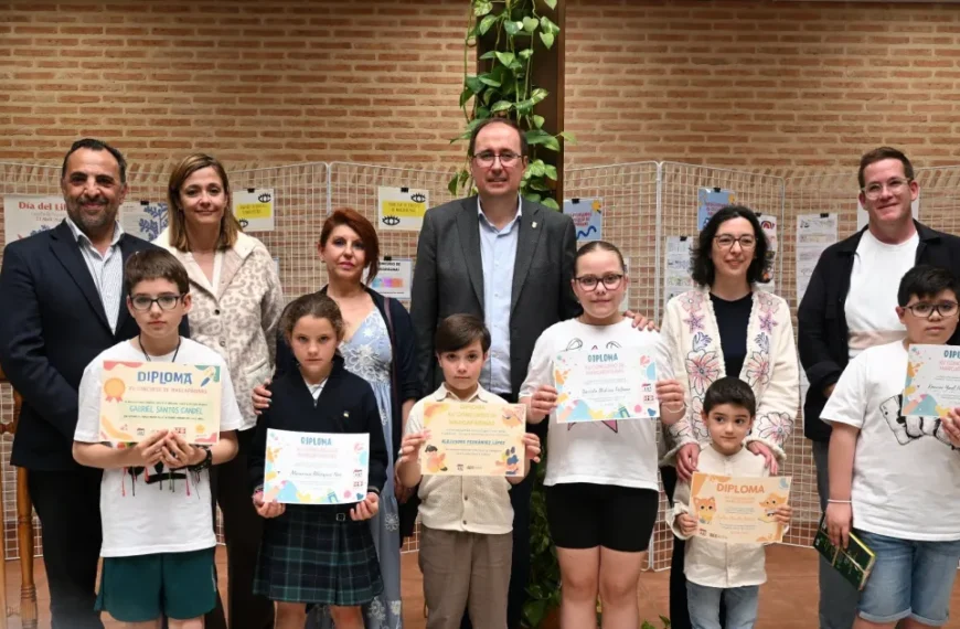 Miguelturra Conmemora el Día del Libro con Premios del XV Concurso de Marcapáginas