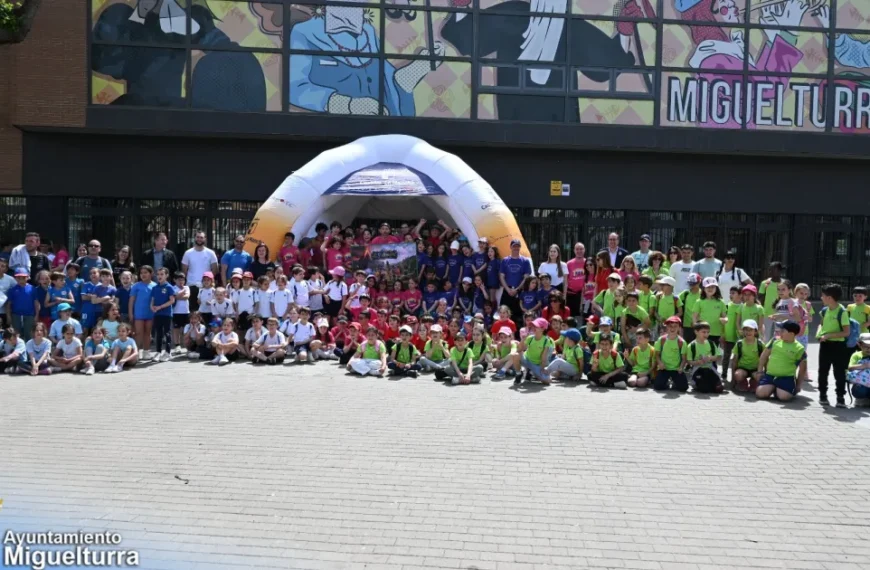 Miguelturra Conmemora el Éxito del Día de la Educación Física con Participación Escolar Total