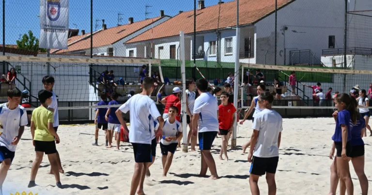 Encuentro Deportivo Une a Jóvenes Escolares en Miguelturra