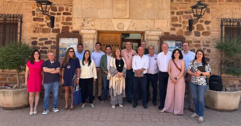 Luis Ramón Mohíno Impulsa la Optimización de Servicios en el Campo de Calatrava