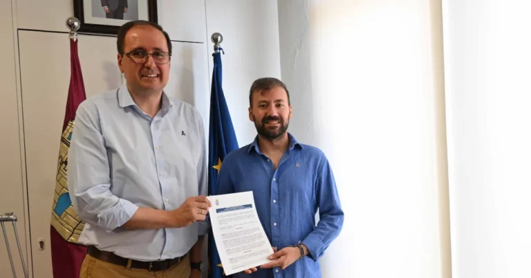 Miguelturra Refuerza su Compromiso con la Agrupación Musical Cristo de la Piedad mediante Convenio hasta 2027