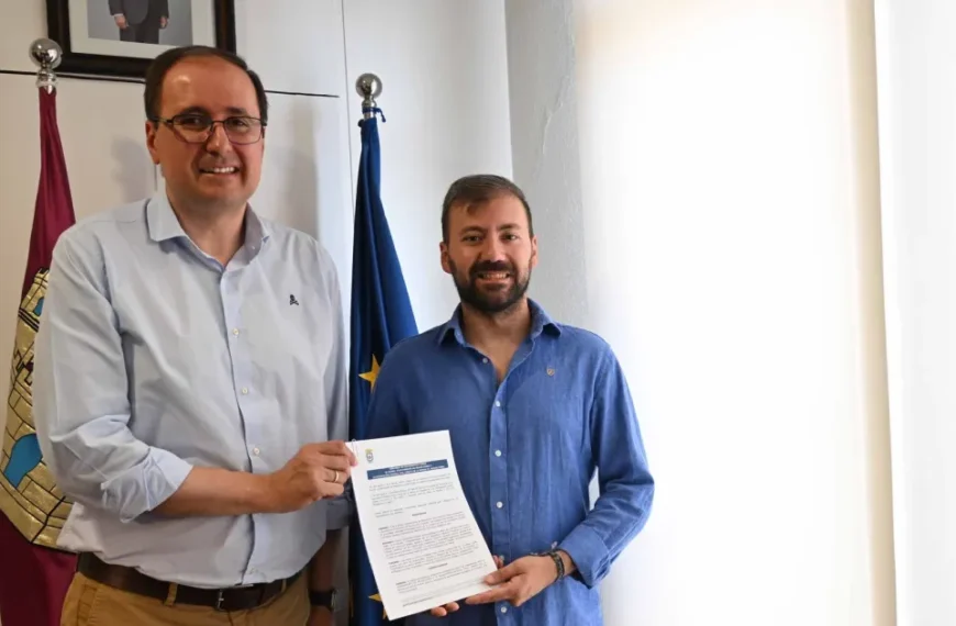 Miguelturra Refuerza su Compromiso con la Agrupación Musical Cristo de la Piedad mediante Convenio hasta 2027