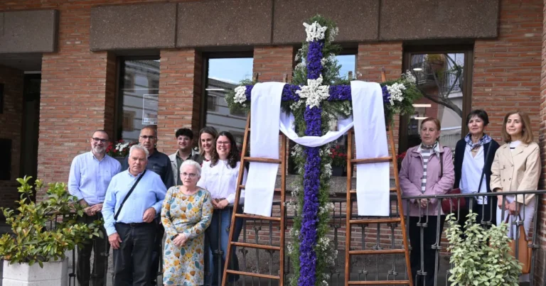 Miguelturra se Viste de Color para sus Festivas Cruces de Mayo
