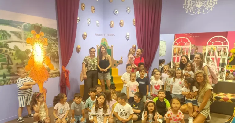 El Museo del Carnaval Celebra una Jornada Educativa con el Colegio Rural de Abenójar