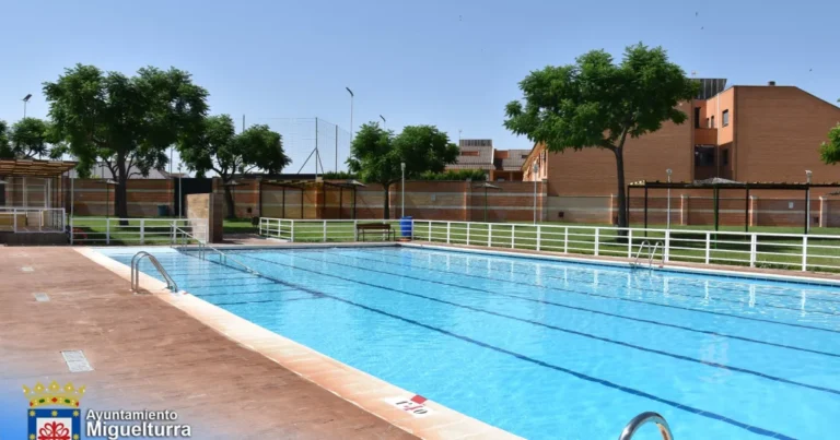 Inauguración de la Renovada Piscina Municipal de Miguelturra el 19 de Junio