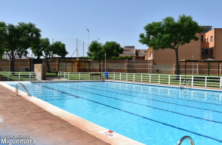 Inauguración de la Renovada Piscina Municipal de Miguelturra el 19 de Junio