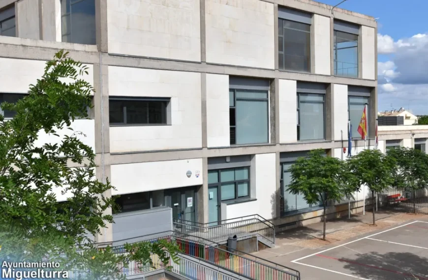 Inversión Millonaria del Ayuntamiento para Mejorar Climatización en Colegios Públicos