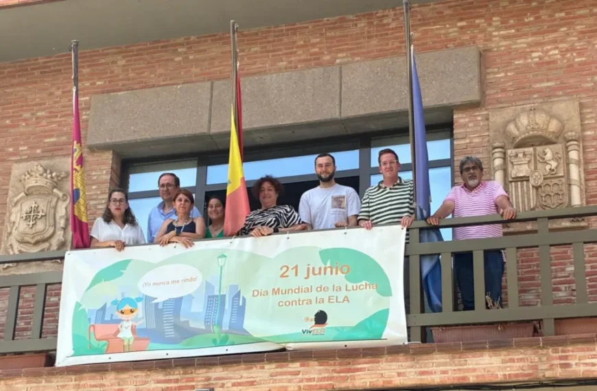 Miguelturra se Une en Apoyo a la Lucha contra la ELA con Pancarta Institucional