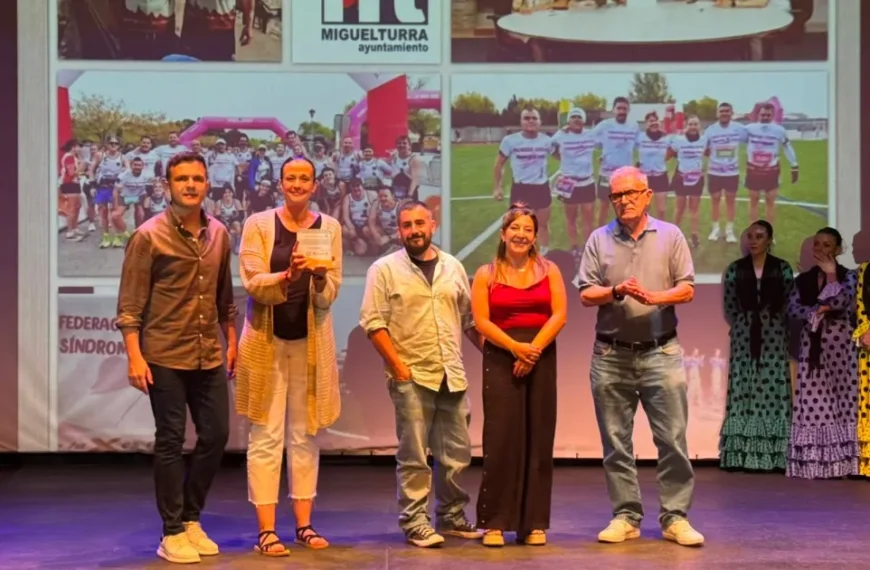 Miguelturra se Une en Solidaridad en la Cuarta Gala Benéfica de TaconArte