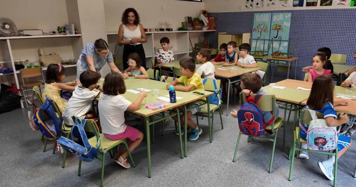 Éxito Total en la Escuela de Verano del CEIP Clara Campoamor para Apoyar la Conciliación Familiar