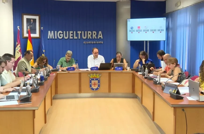 Miguelturra Aprueba por Unanimidad Nuevas Normativas para Protección Animal y Seguridad Pública