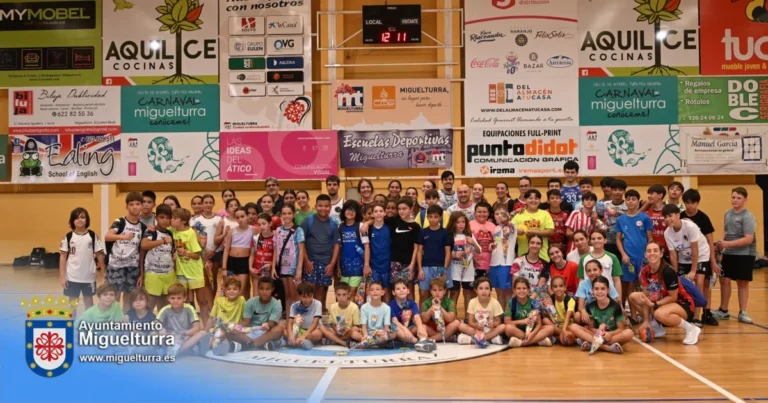 Miguelturra Concluye Exitosamente su Taller Gratuito de Balonmano para Jóvenes Talentos