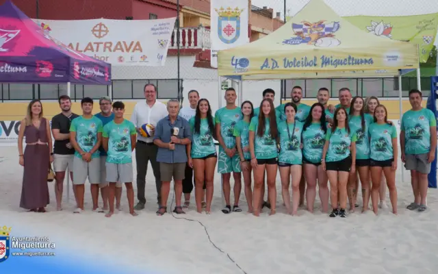 Entrega de premios de la clausura del XX Torneo de Vóley Playa de Miguelturra