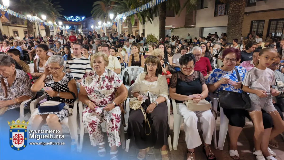 Bingo Solidario Virgen de la Estrella en la Plaza de la Virgen de Miguelturra