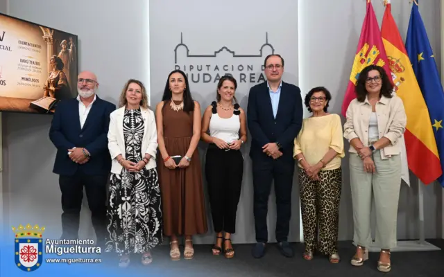 Presentación institucional de la XXXV Muestra Provincial de Teatro en el Palacio Provincial de la Diputación de Ciudad Real