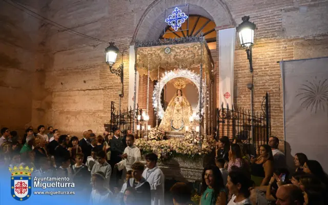 Procesión de la Virgen de la Estrella por las calles de Miguelturra